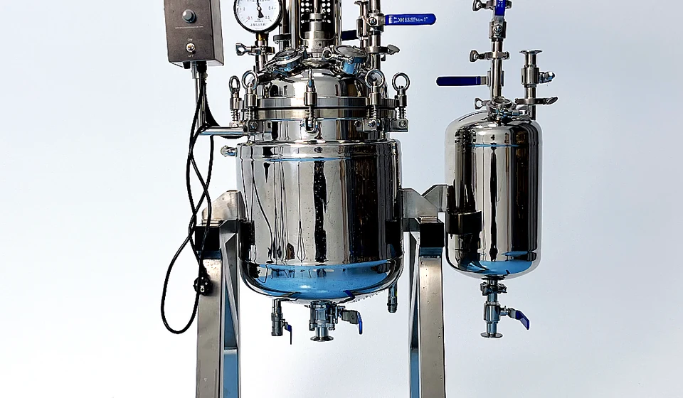 Pharmaceutical and bioengineering process equipment
