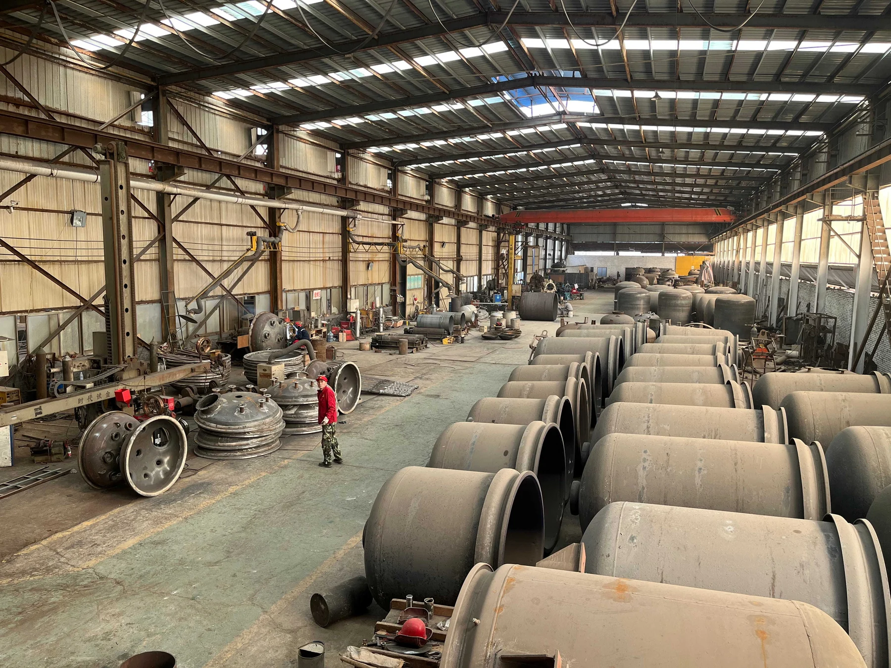 Overview of Tieying pressure vessel manufacturing workshop